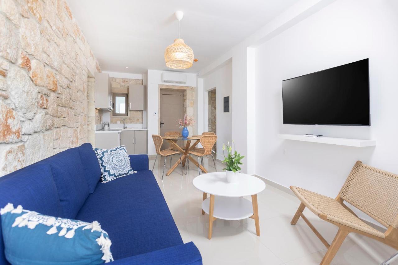 Anna Mare Luxury Apartments Afytos Dış mekan fotoğraf
