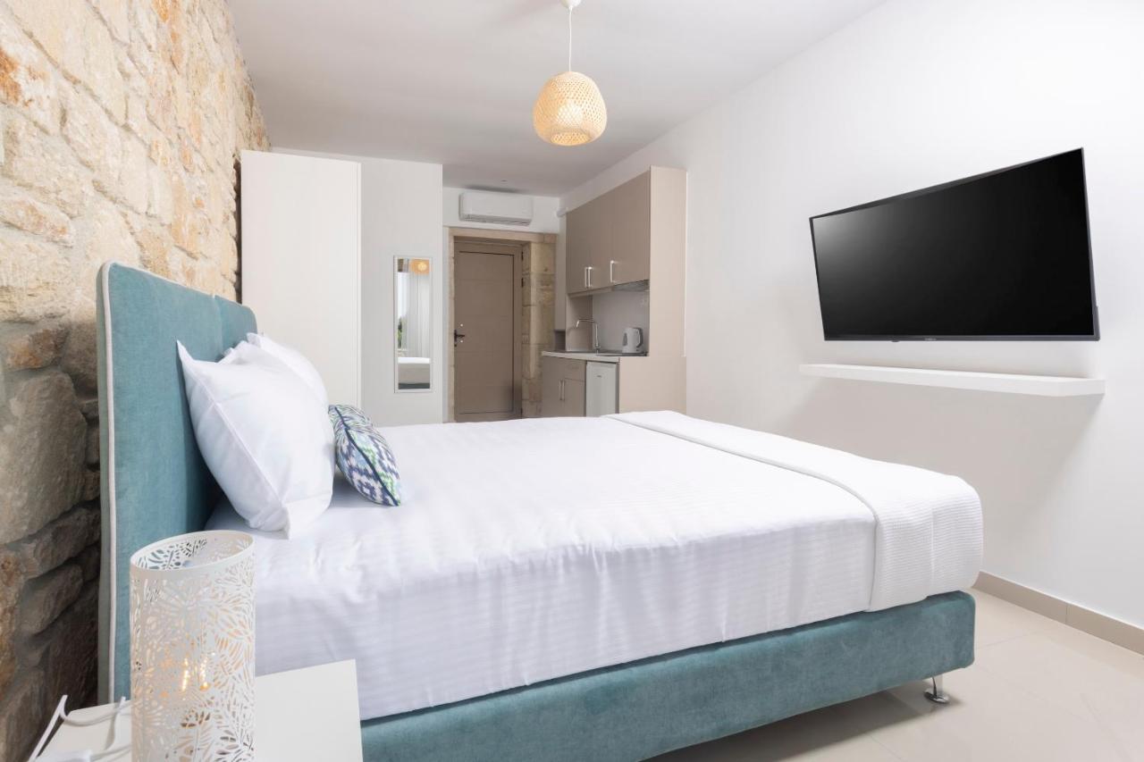 Anna Mare Luxury Apartments Afytos Dış mekan fotoğraf